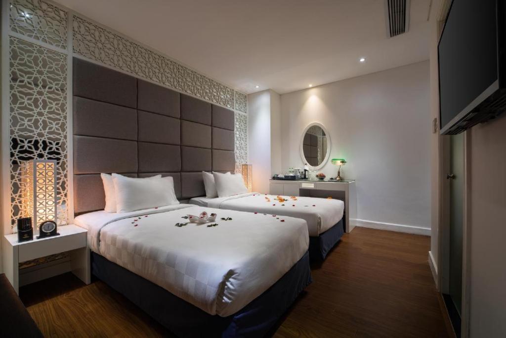 Victor Metropolis & Rooftop Bar - Victor Group Hotel